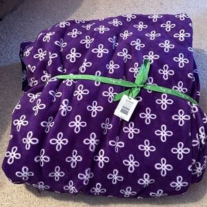 Vera Bradley XL Throw Blanket - Purple/White Mini Concerto